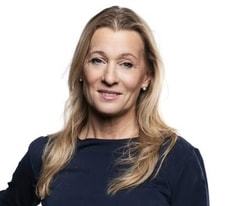 en person med blont hår